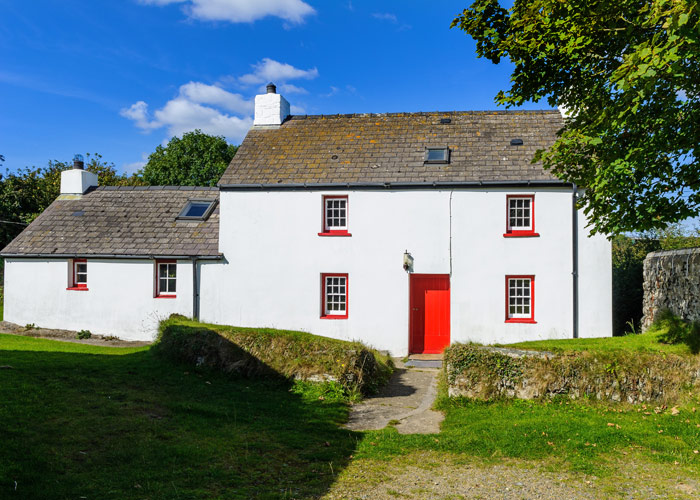 Lleine Price Family Holiday Cottage With Enclosed Garden