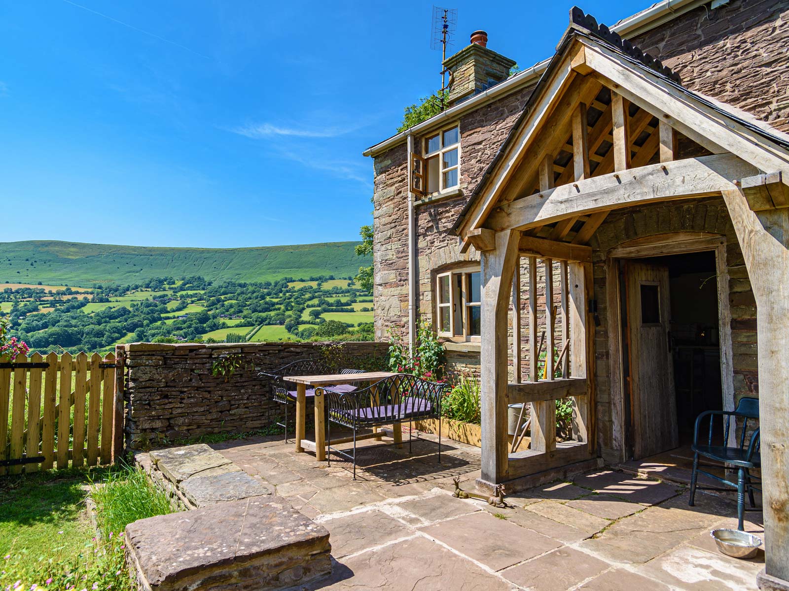 Swallow Cottage Black Mountains Views From Cottage For 4 2 And 2